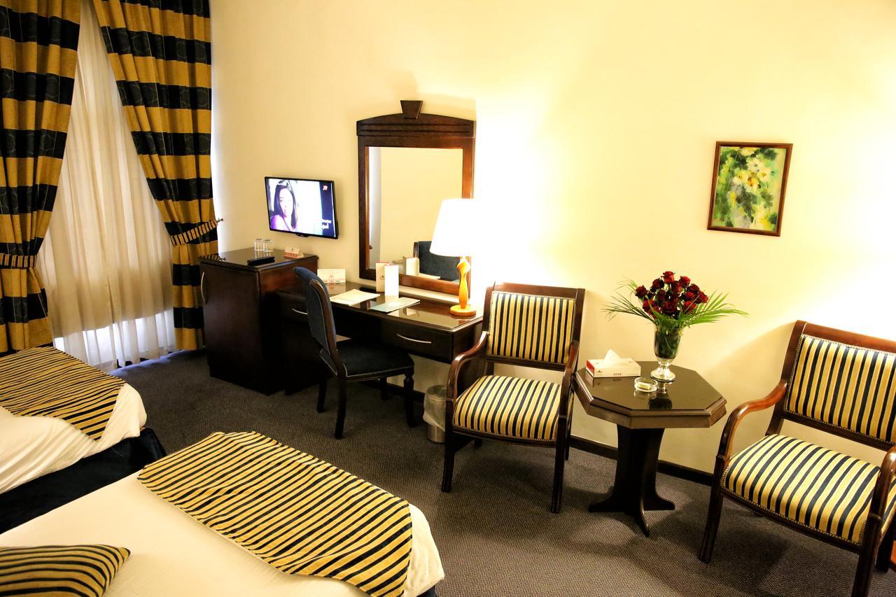 Al Fanar Palace Hotel And Suites Amman Ngoại thất bức ảnh