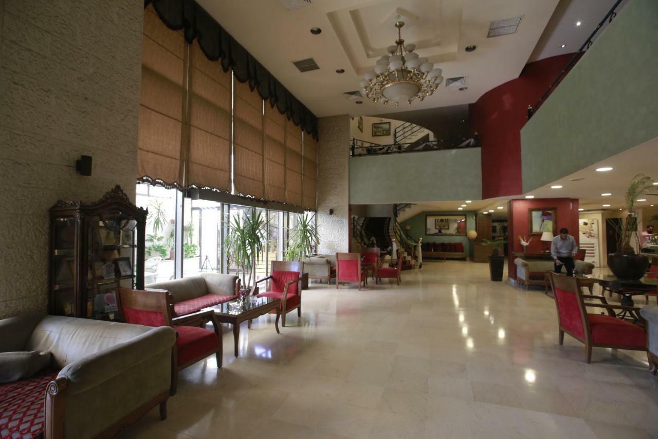 Al Fanar Palace Hotel And Suites Amman Ngoại thất bức ảnh
