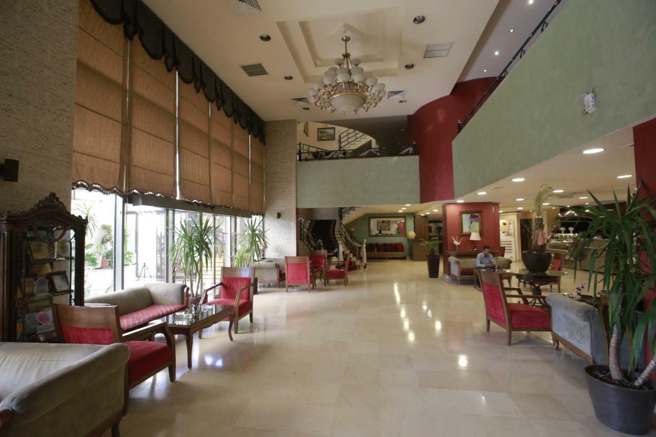 Al Fanar Palace Hotel And Suites Amman Ngoại thất bức ảnh