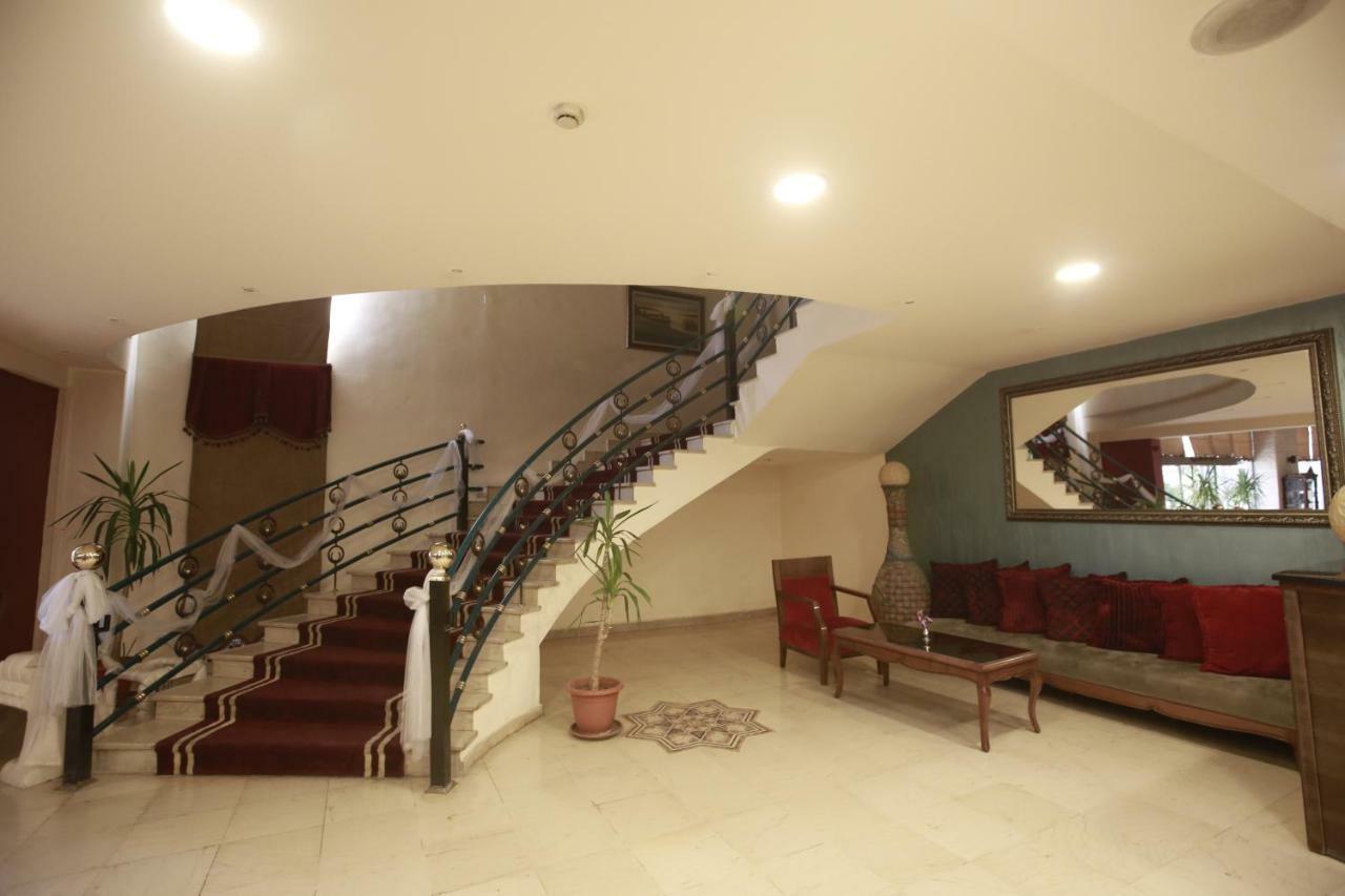 Al Fanar Palace Hotel And Suites Amman Ngoại thất bức ảnh